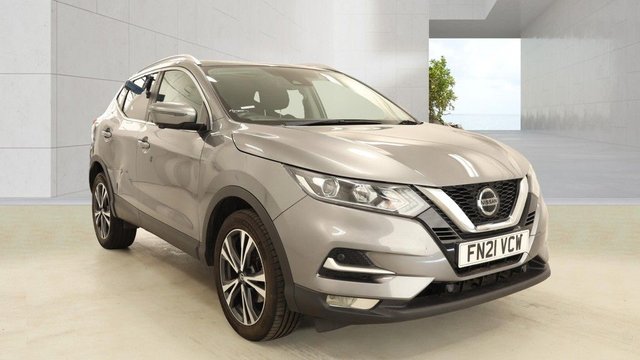 View our NISSAN QASHQAI