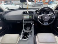 USED 2017 17 JAGUAR XE 2.0d R-Sport Saloon 4dr Diesel Auto AWD Euro 6 (s/s) (180 ps) 