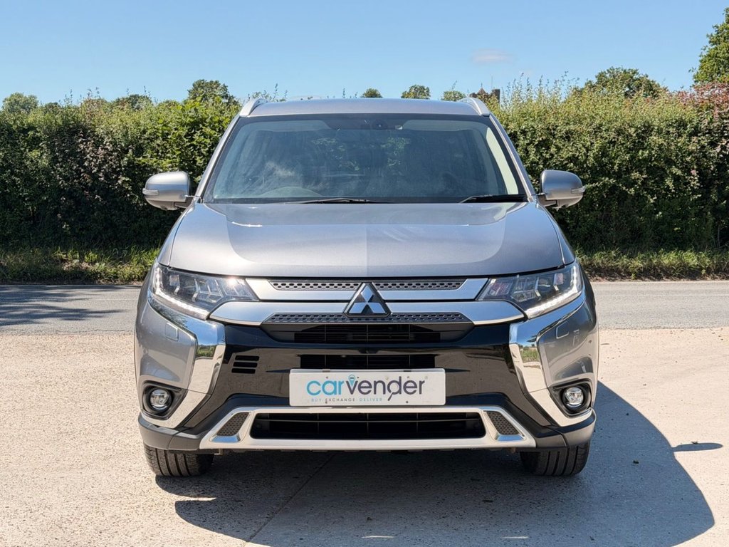 USED 2019 19 MITSUBISHI OUTLANDER 2.0 MIVEC 4 SUV 5dr Petrol CVT 4WD Euro 6 (s/s) (150 ps) 8 Services|Heated Seats|360 View Camera|