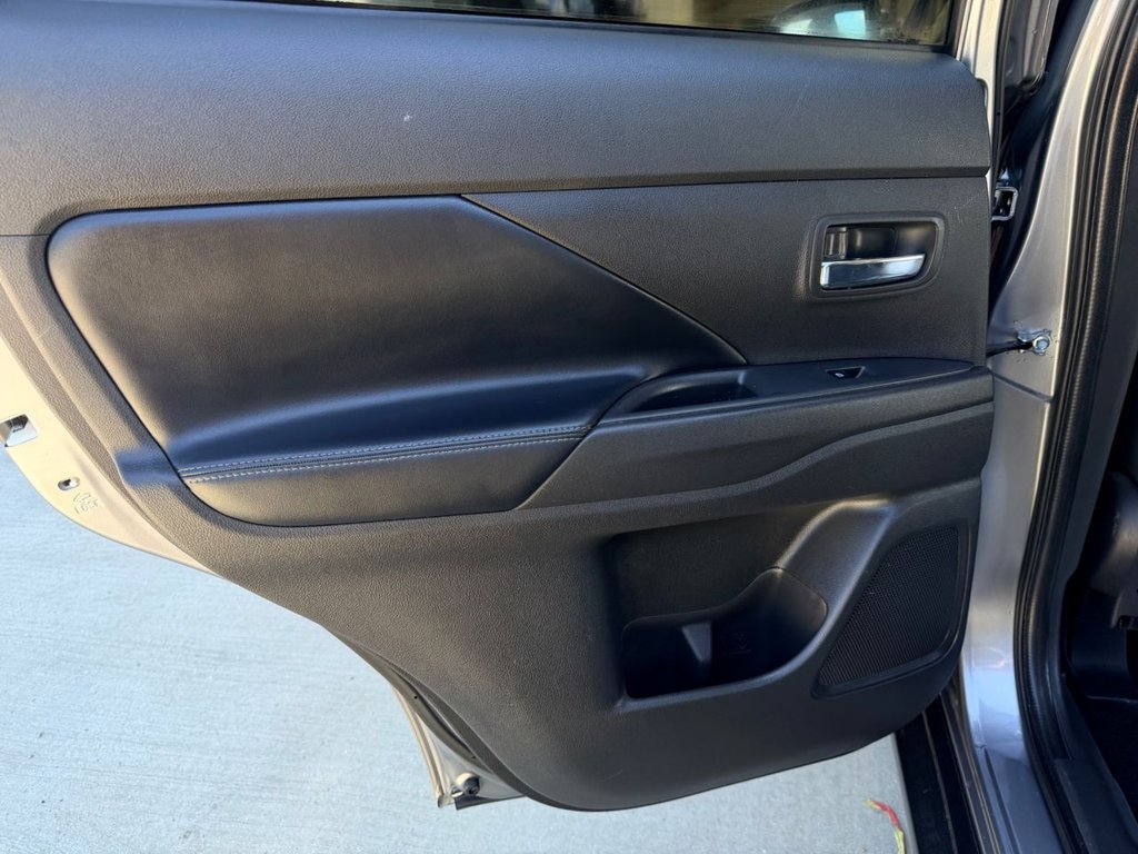 USED 2019 19 MITSUBISHI OUTLANDER 2.0 MIVEC 4 SUV 5dr Petrol CVT 4WD Euro 6 (s/s) (150 ps) 8 Services|Heated Seats|360 View Camera|