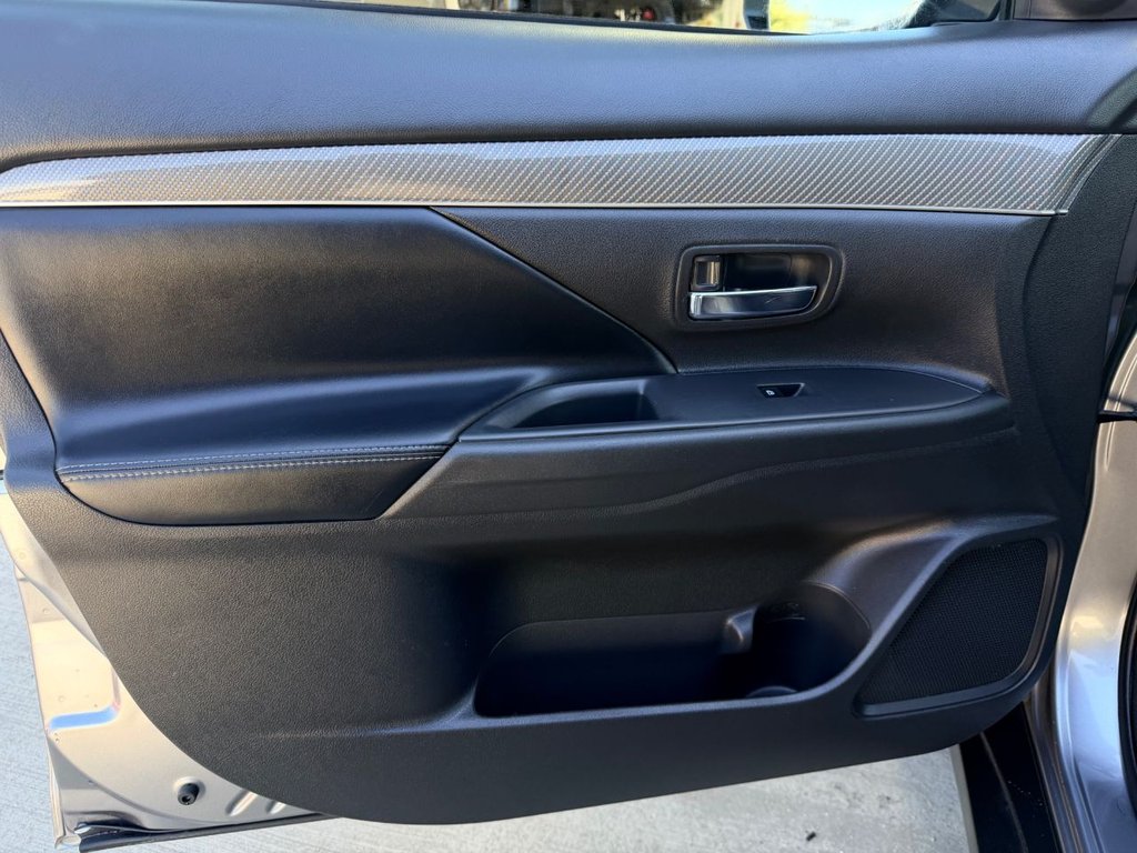 USED 2019 19 MITSUBISHI OUTLANDER 2.0 MIVEC 4 SUV 5dr Petrol CVT 4WD Euro 6 (s/s) (150 ps) 8 Services|Heated Seats|360 View Camera|