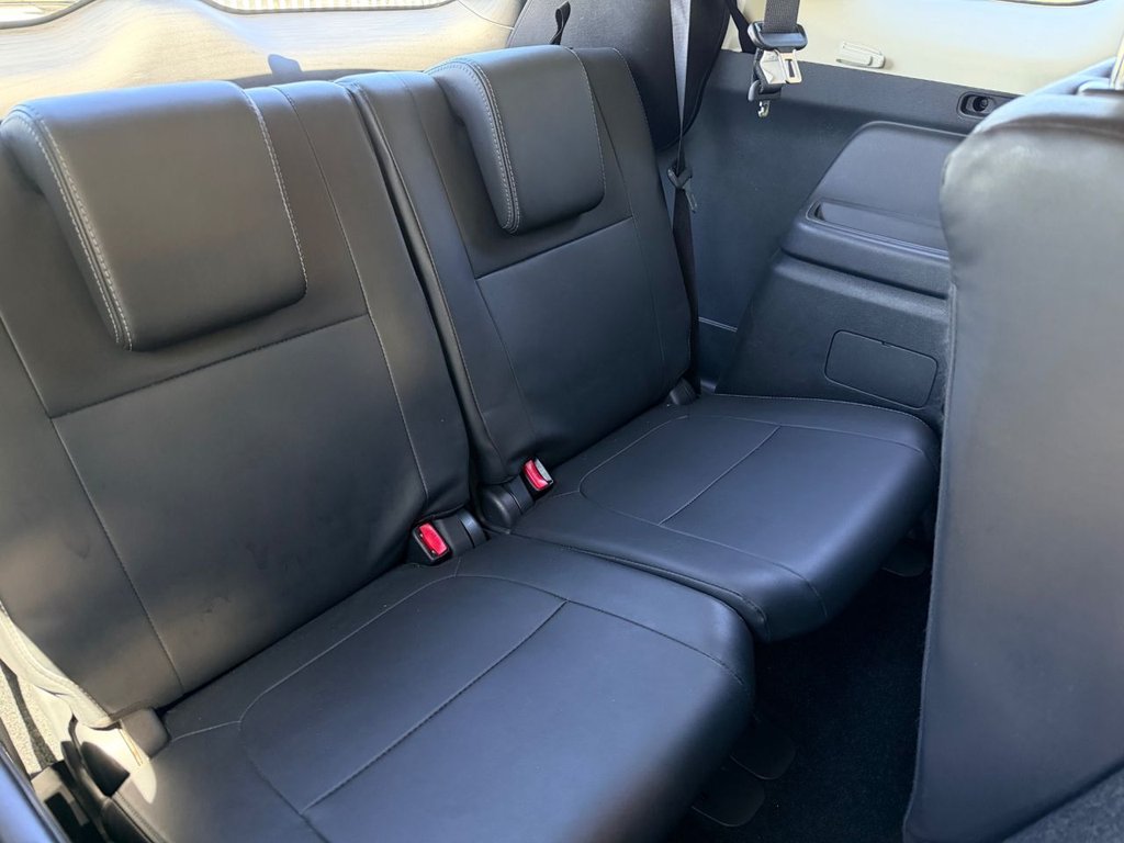 USED 2019 19 MITSUBISHI OUTLANDER 2.0 MIVEC 4 SUV 5dr Petrol CVT 4WD Euro 6 (s/s) (150 ps) 8 Services|Heated Seats|360 View Camera|