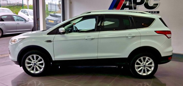 View our FORD KUGA