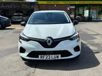 USED 2023 23 RENAULT CLIO 1.6 E-TECH Evolution Hatchback 5dr Petrol Hybrid Auto Euro 6 (s/s) (145 ps) BY APPOINTMENT ONLY - Alloy Wheels, Air Con, Apple Car Play & Android Auto, Rear Parking Sensors, Cruise Control, MHEV, Sat Nav, Eco Mode, LED Lights.