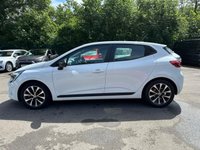 USED 2023 23 RENAULT CLIO 1.6 E-TECH Evolution Hatchback 5dr Petrol Hybrid Auto Euro 6 (s/s) (145 ps) BY APPOINTMENT ONLY - Alloy Wheels, Air Con, Apple Car Play & Android Auto, Rear Parking Sensors, Cruise Control, MHEV, Sat Nav, Eco Mode, LED Lights.
