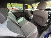 USED 2017 67 VOLKSWAGEN GOLF 2.0 TDI R-Line Hatchback 5dr Diesel DSG Euro 6 (s/s) (150 ps) * MOT APRIL 2027 - SERVICE HISTORY INC T/BELT - ALLOYS *