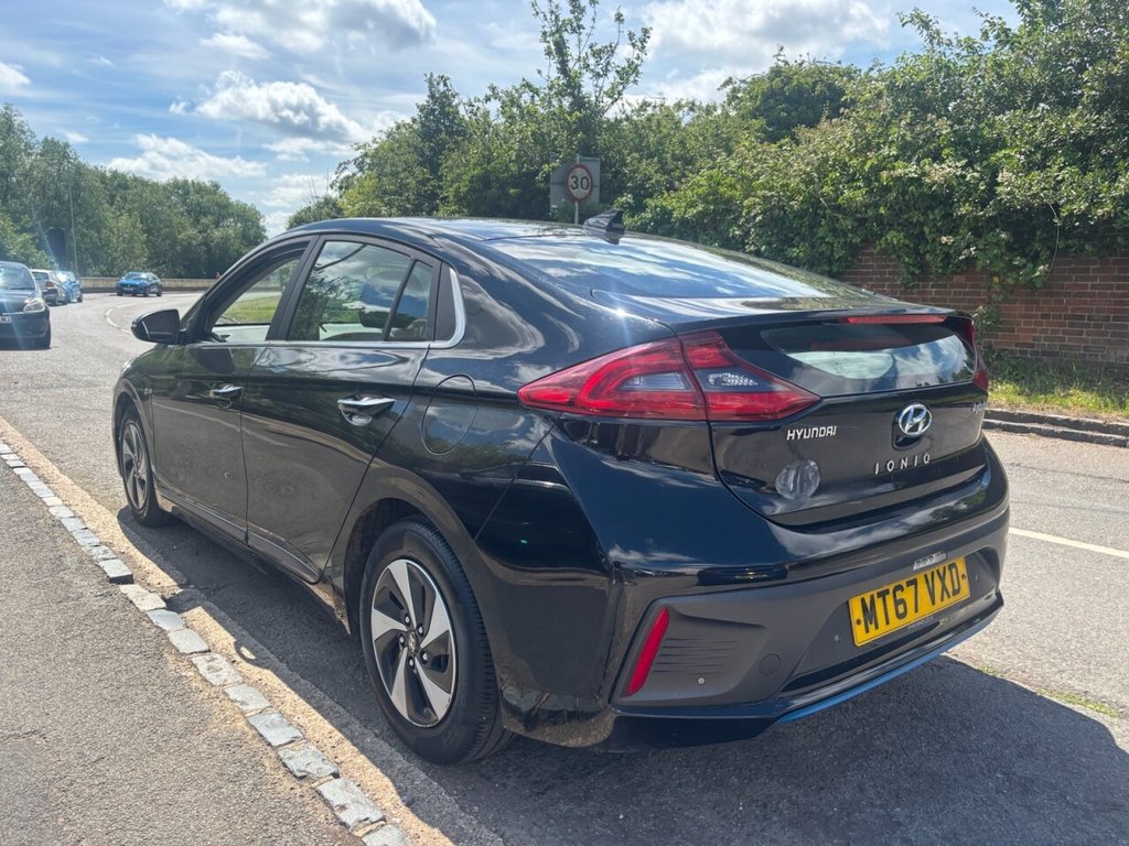 USED 2017 67 HYUNDAI IONIQ 1.6 h-GDi Premium Hatchback 5dr Petrol Hybrid DCT Euro 6 (s/s) (141 ps) &pound;ZERO DEPOSIT FINANCE