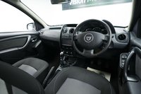 USED 2016 66 DACIA DUSTER 1.2 TCe Laureate Euro 6 (s/s) 5dr 8 Stamp Service History