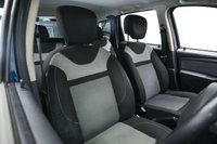 USED 2016 66 DACIA DUSTER 1.2 TCe Laureate Euro 6 (s/s) 5dr 8 Stamp Service History