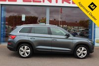 USED 2017 17 SKODA KODIAQ 2.0 TDI Edition SUV 5dr Diesel DSG 4WD Euro 6 (s/s) (7 Seat) (190 ps) - EURO 6 - ULEZ, SAT NAV, HTD/LEATHER, PAN ROOF, E/TAILGATE, LEDS, P/SENSORS, 19" ALLOYS, CRUISE/LDW/BSA, APPLE/ANDROID CARPLAY, BLUETOOTH, DAB & WIRELESS CHARGER