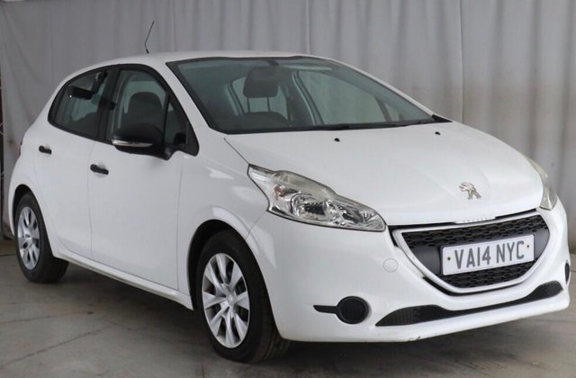 View our PEUGEOT 208