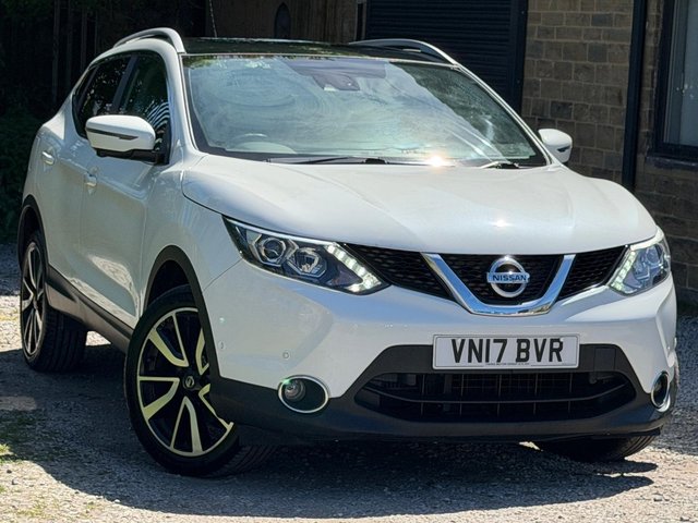 View our NISSAN QASHQAI