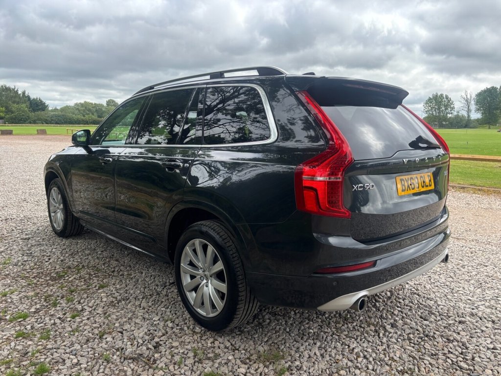 USED 2018 68 VOLVO XC90 2.0 D5 PowerPulse Momentum Pro SUV 5dr Diesel Auto 4WD Euro 6 (s/s) (235 ps) 