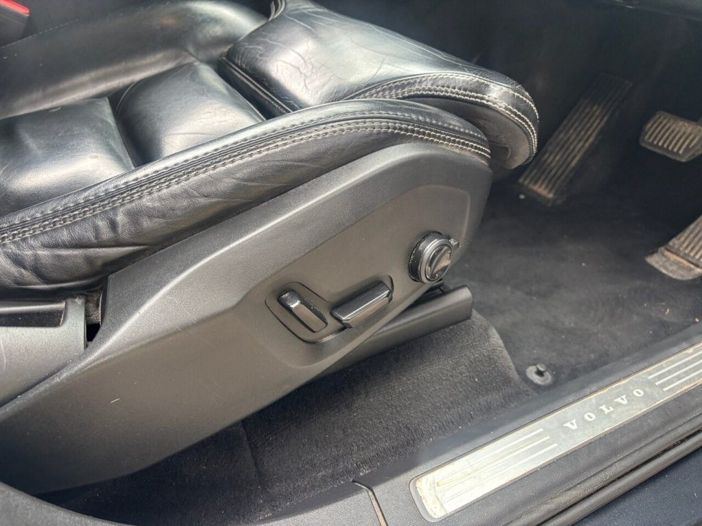 USED 2018 68 VOLVO XC90 2.0 D5 PowerPulse Momentum Pro SUV 5dr Diesel Auto 4WD Euro 6 (s/s) (235 ps) 