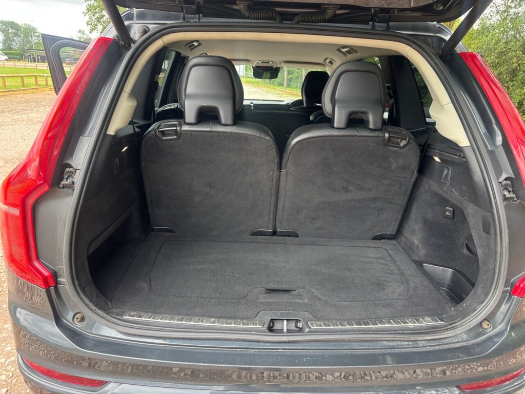 USED 2018 68 VOLVO XC90 2.0 D5 PowerPulse Momentum Pro SUV 5dr Diesel Auto 4WD Euro 6 (s/s) (235 ps) 