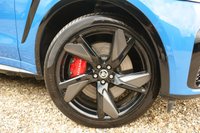 USED 2023 23 JAGUAR F-PACE 5.0 P550 V8 SVR SUV 5dr Petrol Quickshift AWD Euro 6 (s/s) (550 ps) Pan Roof Head Up Display