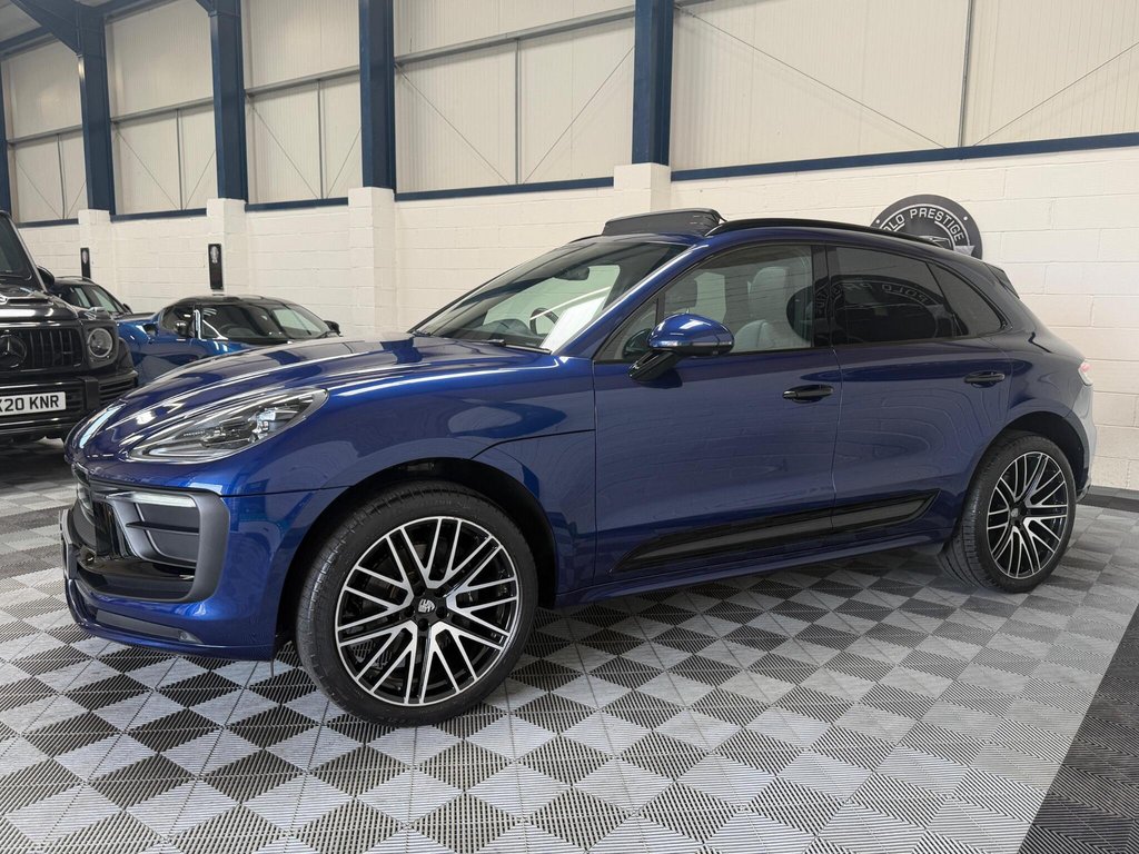 USED 2022 72 PORSCHE MACAN 2.0T PDK 4WD Euro 6 (s/s) 5dr BIG SPEC|LOW MILES
