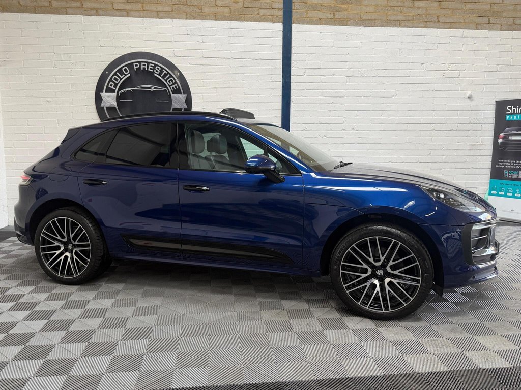 USED 2022 72 PORSCHE MACAN 2.0T PDK 4WD Euro 6 (s/s) 5dr BIG SPEC|LOW MILES
