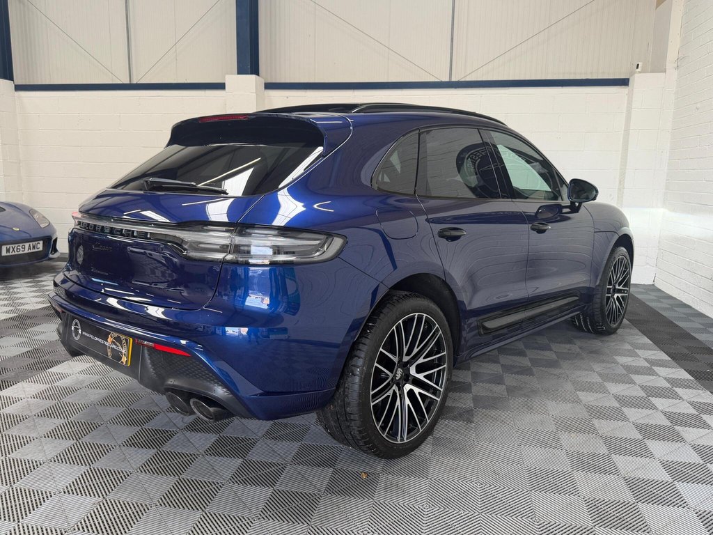 USED 2022 72 PORSCHE MACAN 2.0T PDK 4WD Euro 6 (s/s) 5dr BIG SPEC|LOW MILES