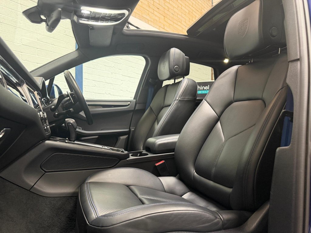 USED 2022 72 PORSCHE MACAN 2.0T PDK 4WD Euro 6 (s/s) 5dr BIG SPEC|LOW MILES