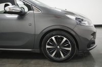 USED 2018 68 PEUGEOT 208 1.2 PureTech Tech Edition Euro 6 (s/s) 5dr Service History, 2 Keys