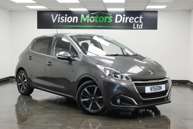 View our PEUGEOT 208