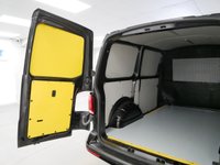 USED 2022 22 VOLKSWAGEN TRANSPORTER T32 2.0 TDI 150 BHP SWB HIGHLINE 6 DOOR RARE 6 DOOR | HIGH SPEC | 150 BHP !