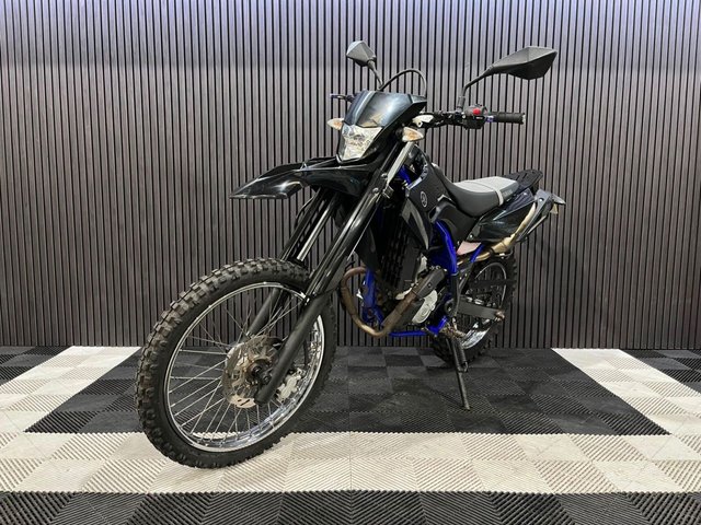 View our YAMAHA WR125R