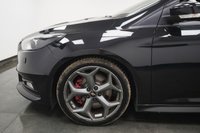 USED 2015 15 FORD FOCUS 2.0 TDCi ST-3 Euro 6 (s/s) 5dr 7 Stamp Service History