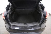 USED 2015 15 FORD FOCUS 2.0 TDCi ST-3 Euro 6 (s/s) 5dr 7 Stamp Service History
