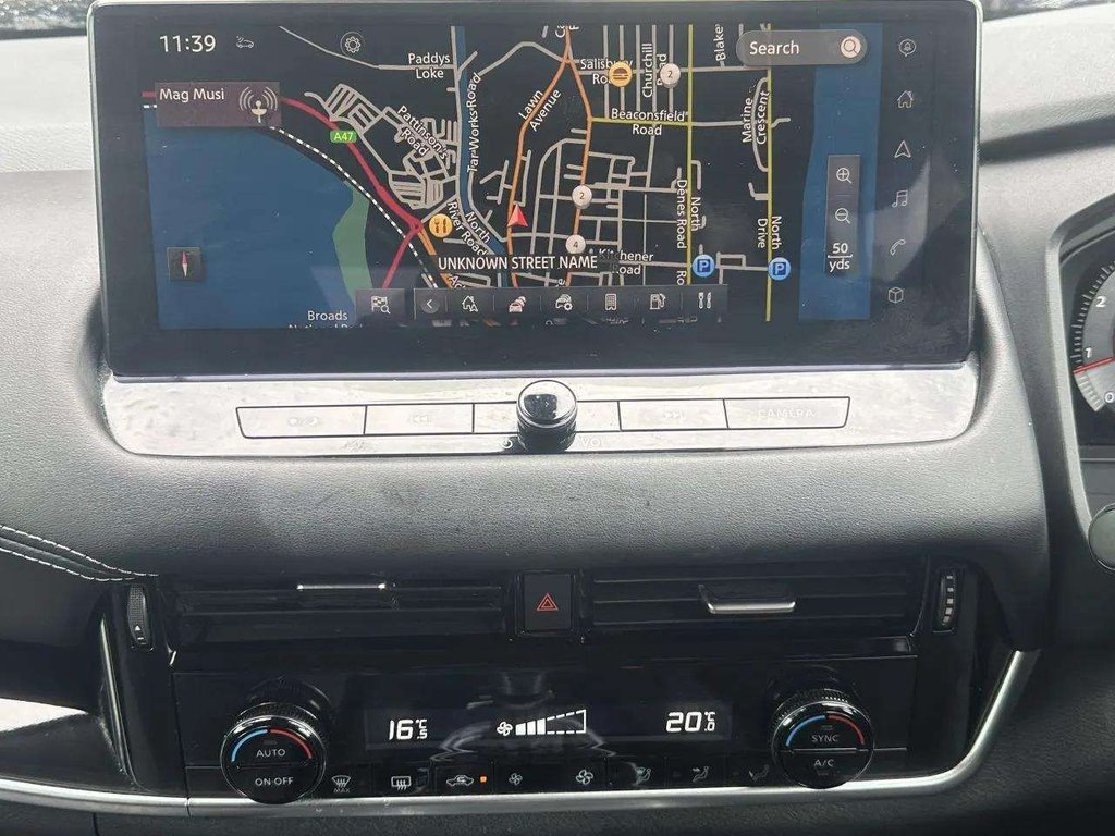 2023 Nissan Qashqai — image 3