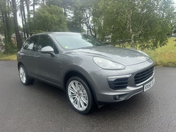 2016 PORSCHE CAYENNE