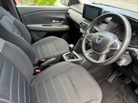 USED 2022 22 DACIA SANDERO 1.0 TCe Comfort Hatchback 5dr Petrol Manual Euro 6 (s/s) (90 ps) Reversing Camera System