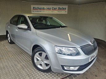 2015 SKODA OCTAVIA 1.2 TSI SE Hatchback 5dr Petrol Manual Euro 5 (s/s) (105 ps) &pound;4700.00