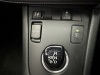 USED 2016 16 TOYOTA AURIS 1.8 VVT-h Design Hatchback 5dr Petrol Hybrid CVT Euro 6 (s/s) (136 ps) 