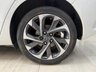 USED 2016 16 TOYOTA AURIS 1.8 VVT-h Design Hatchback 5dr Petrol Hybrid CVT Euro 6 (s/s) (136 ps) 