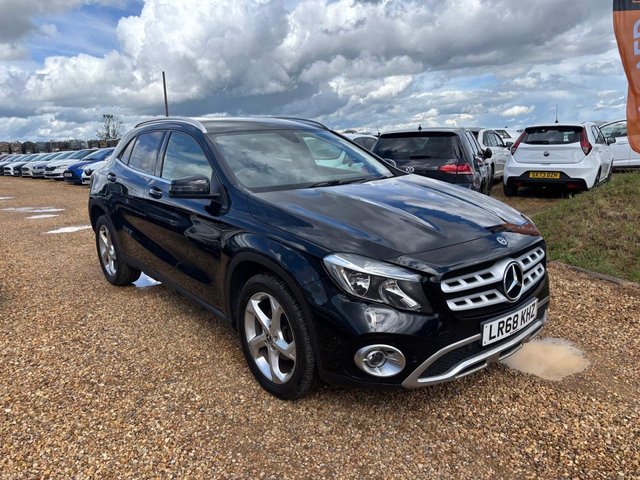 View our Mercedes-Benz Gla range