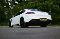 USED 2015 15 PORSCHE PANAMERA 3.0D V6 Hatchback 5dr Diesel TiptronicS Euro 5 (s/s) (300 ps) 