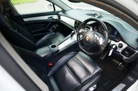 USED 2015 15 PORSCHE PANAMERA 3.0D V6 Hatchback 5dr Diesel TiptronicS Euro 5 (s/s) (300 ps) 