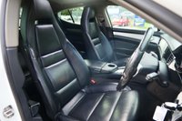 USED 2015 15 PORSCHE PANAMERA 3.0D V6 Hatchback 5dr Diesel TiptronicS Euro 5 (s/s) (300 ps) 