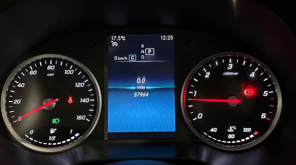 USED 2020 70 MERCEDES-BENZ C-CLASS 2.0 C220d SE Saloon 4dr Diesel G-Tronic+ Euro 6 (s/s) (194 ps) 