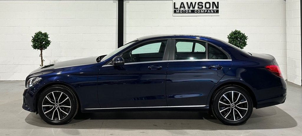 USED 2020 70 MERCEDES-BENZ C-CLASS 2.0 C220d SE Saloon 4dr Diesel G-Tronic+ Euro 6 (s/s) (194 ps) 