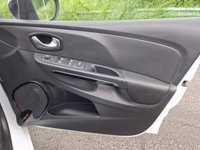 USED 2015 15 RENAULT CLIO 1.5 dCi Dynamique S MediaNav Hatchback 5dr Diesel EDC Euro 5 (90 ps) 