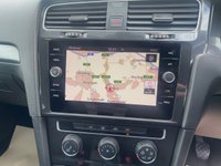 USED 2017 17 VOLKSWAGEN GOLF 1.6TDI SE NAVIGATION 115 BLUEMOTION 