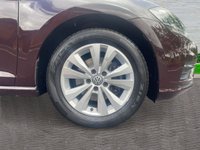 USED 2017 17 VOLKSWAGEN GOLF 1.6TDI SE NAVIGATION 115 BLUEMOTION 