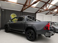 USED 2021 TOYOTA HI-LUX 2.8 D-4D Invincible X Pickup Double Cab 4dr Diesel Manual 4WD Euro 6 (s/s) (204 ps) DELIVERY AVAILABLE