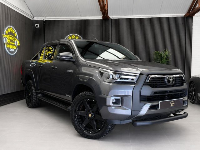 View our TOYOTA HI-LUX