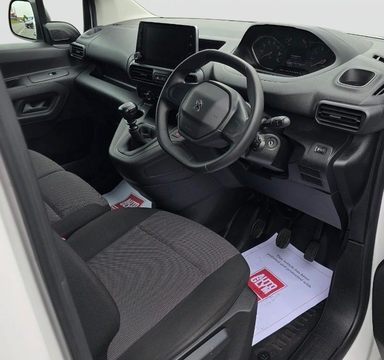 USED 2023 72 PEUGEOT PARTNER 1.5 BlueHDi 1000 Professional Premium + Standard Panel Van 5dr Diesel Manual SWB Euro 6 (s/s) (100 bhp) 