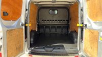USED 2022 72 FORD TRANSIT CUSTOM 72 LIMITED 6 SEAT DCIV CREW CAB L2 LWB Euro 6 2.0 320 170 BHP 14995 + 2999 VAT = 17994 inc VAT