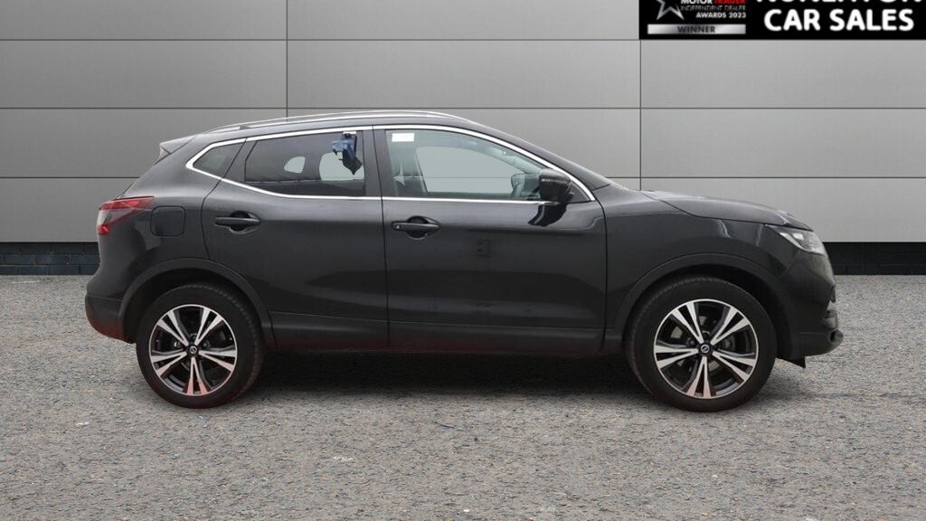 USED 2019 19 NISSAN QASHQAI 1.3 DIG-T N-Connecta SUV 5dr Petrol Manual Euro 6 (s/s) (140 ps) 